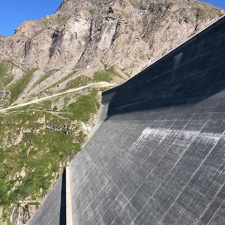 Le Preyet * 维松纳