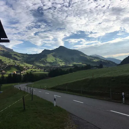 Le Preyet Ferienhaus
